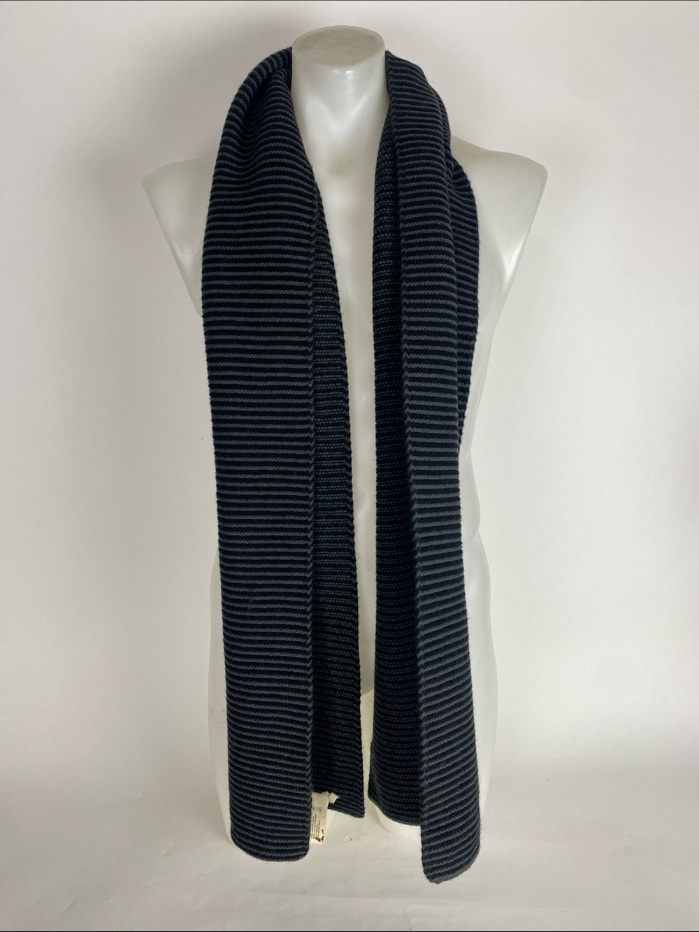 Jo Gordon Lambswool Scarf Black Gray Striped